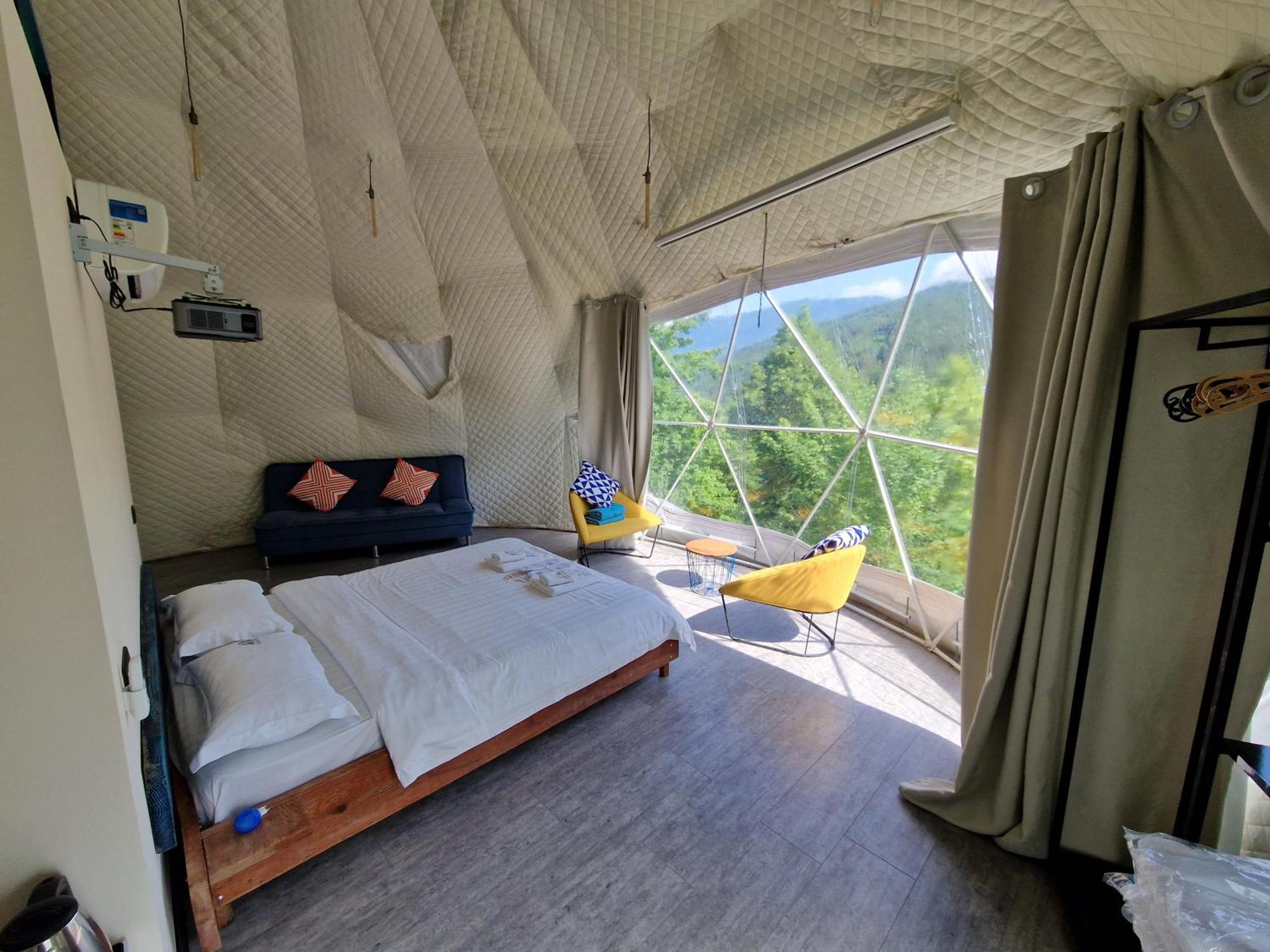 Hotel Glamping Georgia Krikhi Ambrolauri Exterior foto