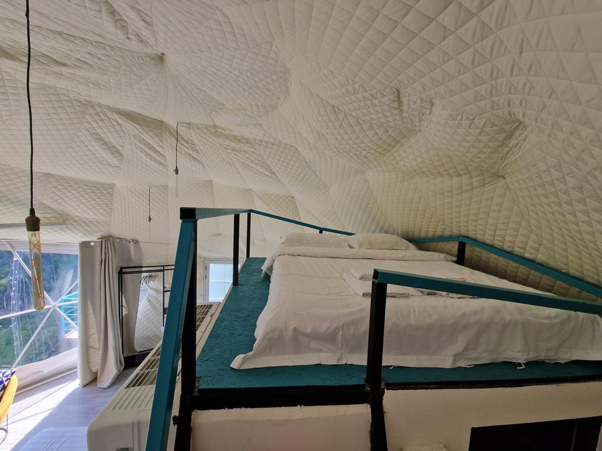 Hotel Glamping Georgia Krikhi Ambrolauri Exterior foto